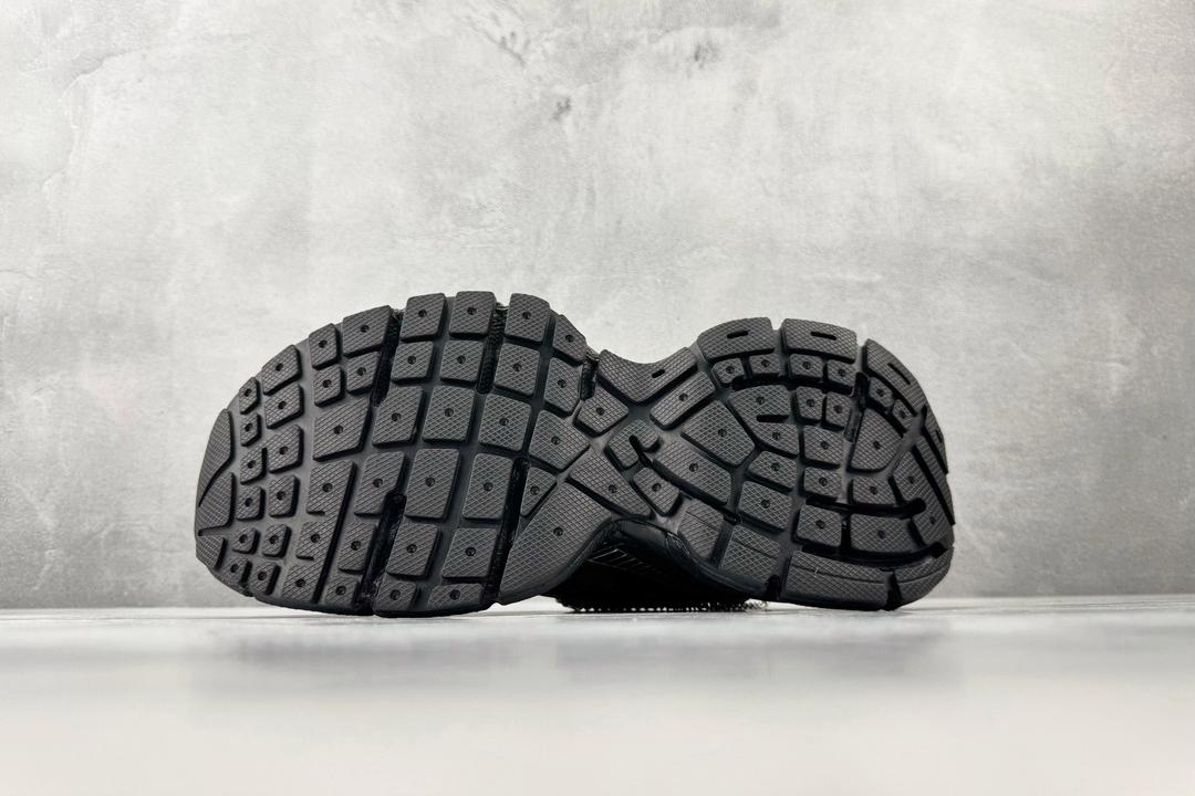 All Black Chunky Runner Sneakers (Inspired Design)