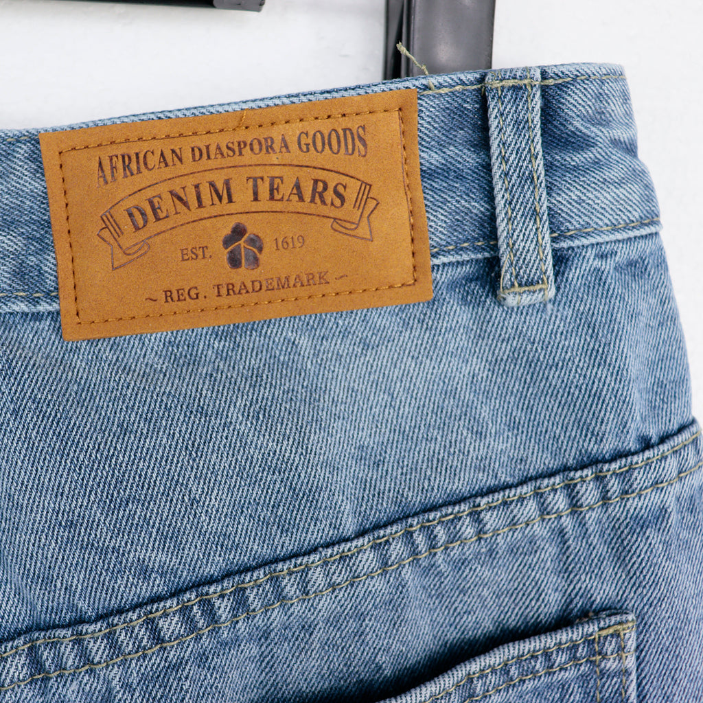 Men’s Streetwear Short Denim Jeans (Inspired Design)